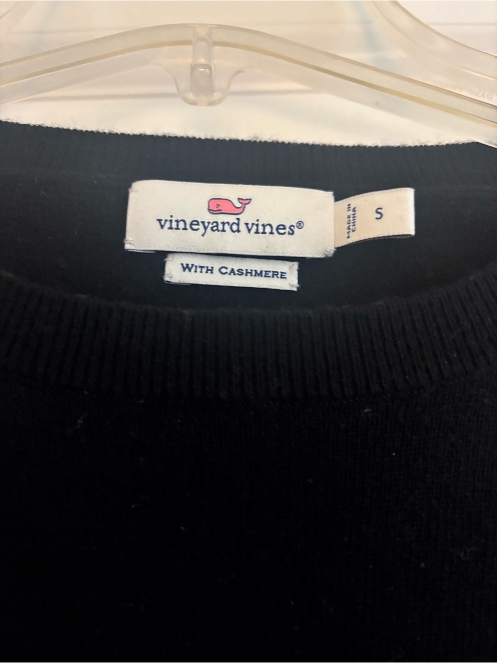 Vineyard Vines Black Crewneck Sweater with Cashmere